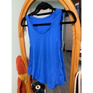 Lululemon muscle tank